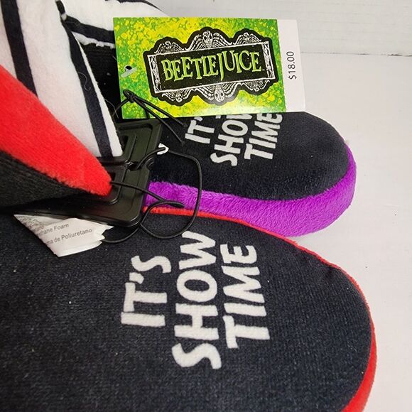 NEW Ground Up Beetle Juice Lydia Deetz Plush Character Slippers Women SIZE 9/10 - Picture 5 of 6